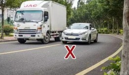 恋与深空卡车最新爆料,神秘新角色曝光，剧情走向引期待